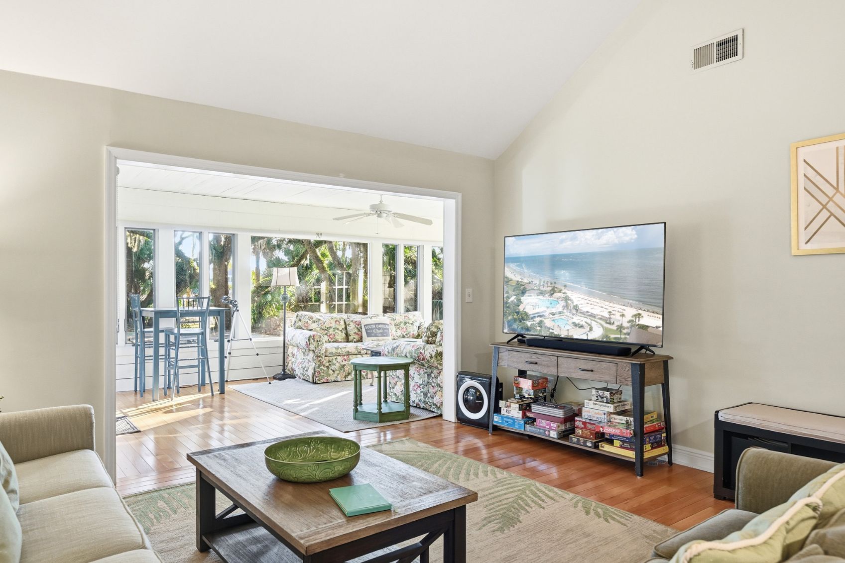 Special Property First 3 Bookings Only – Save 20% at 438 Golf Shore Villa